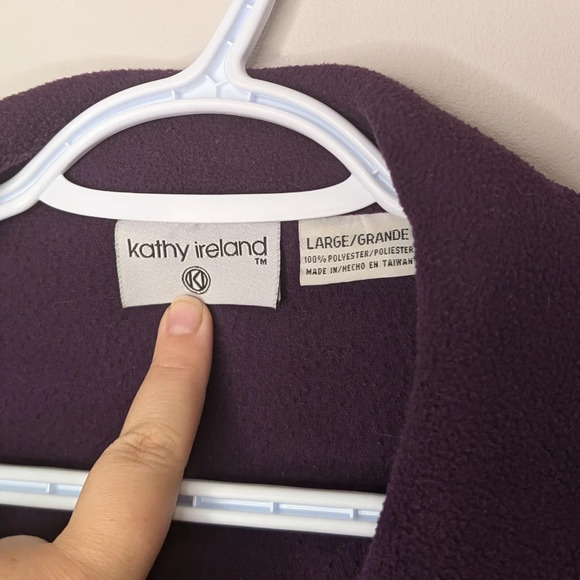 Vintage Plum Eggplant Purple Button Down Eyelet Detailed Soft Fleece Cardigan L - Picture 4 of 10